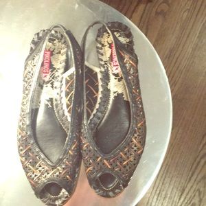 Pikolinos Leather Woven Flats Made in Spain